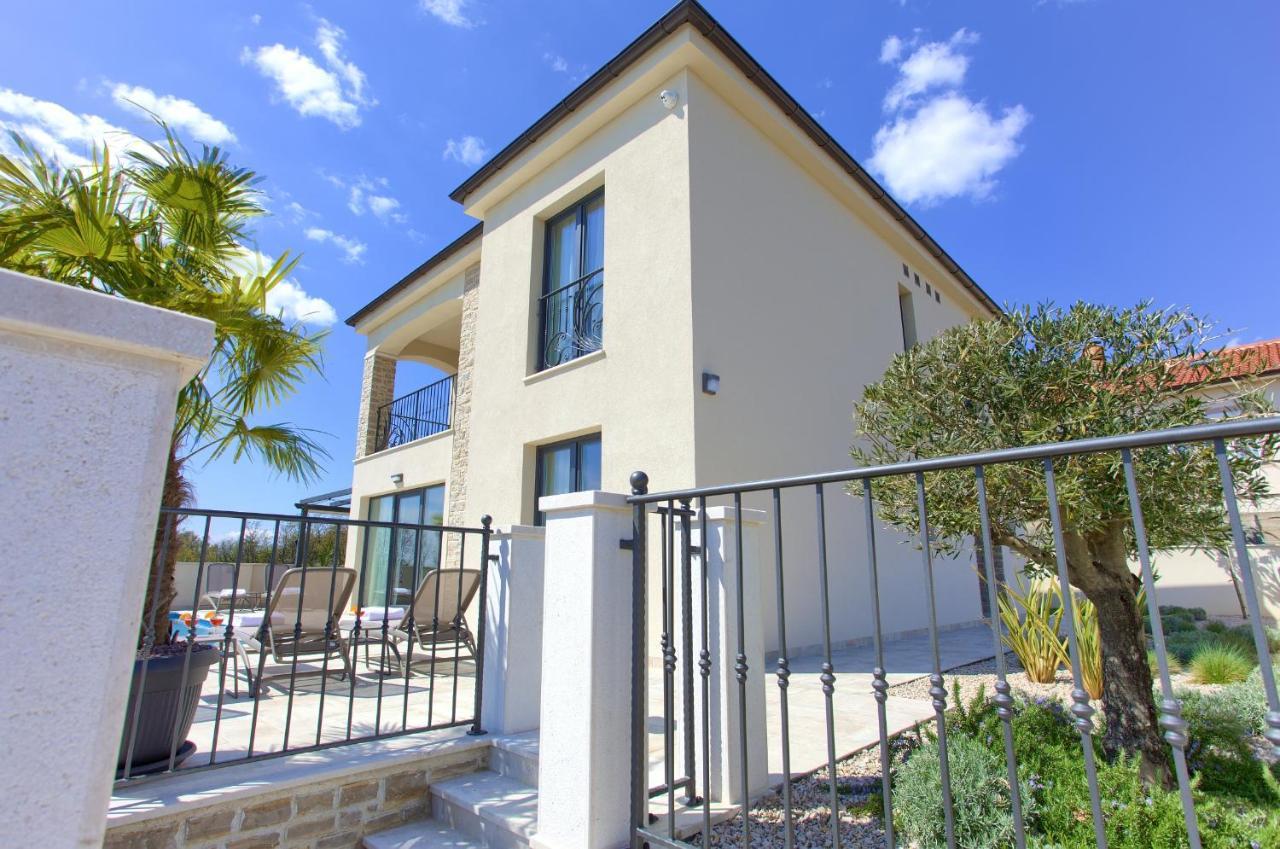 Villa Allegra Garica Luaran gambar