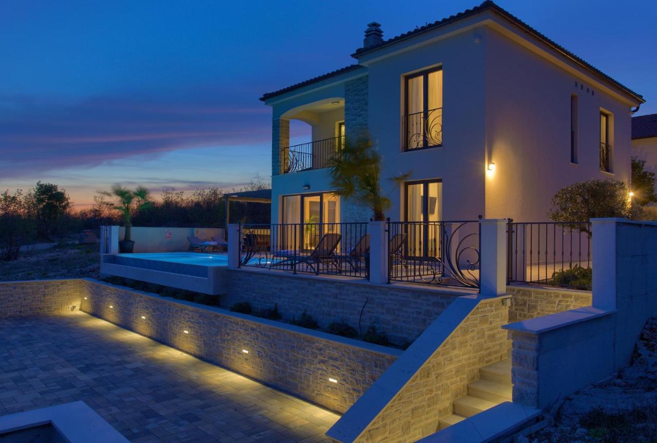 Villa Allegra Garica Luaran gambar
