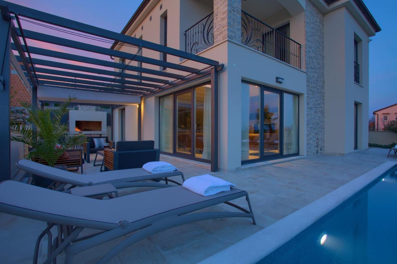 Villa Allegra Garica Luaran gambar